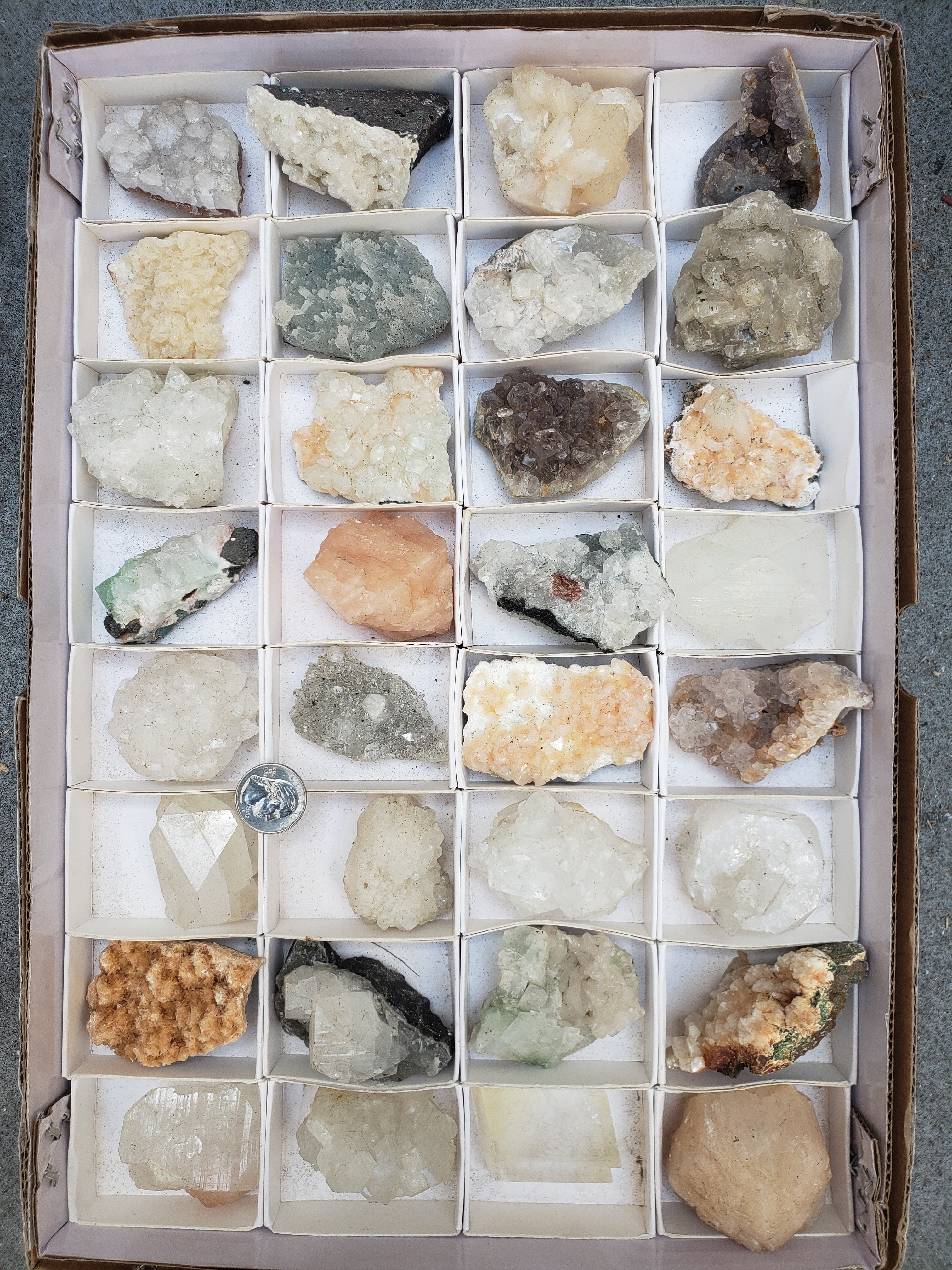 Mixed Mineral Specimen Flat From India | Wholesale