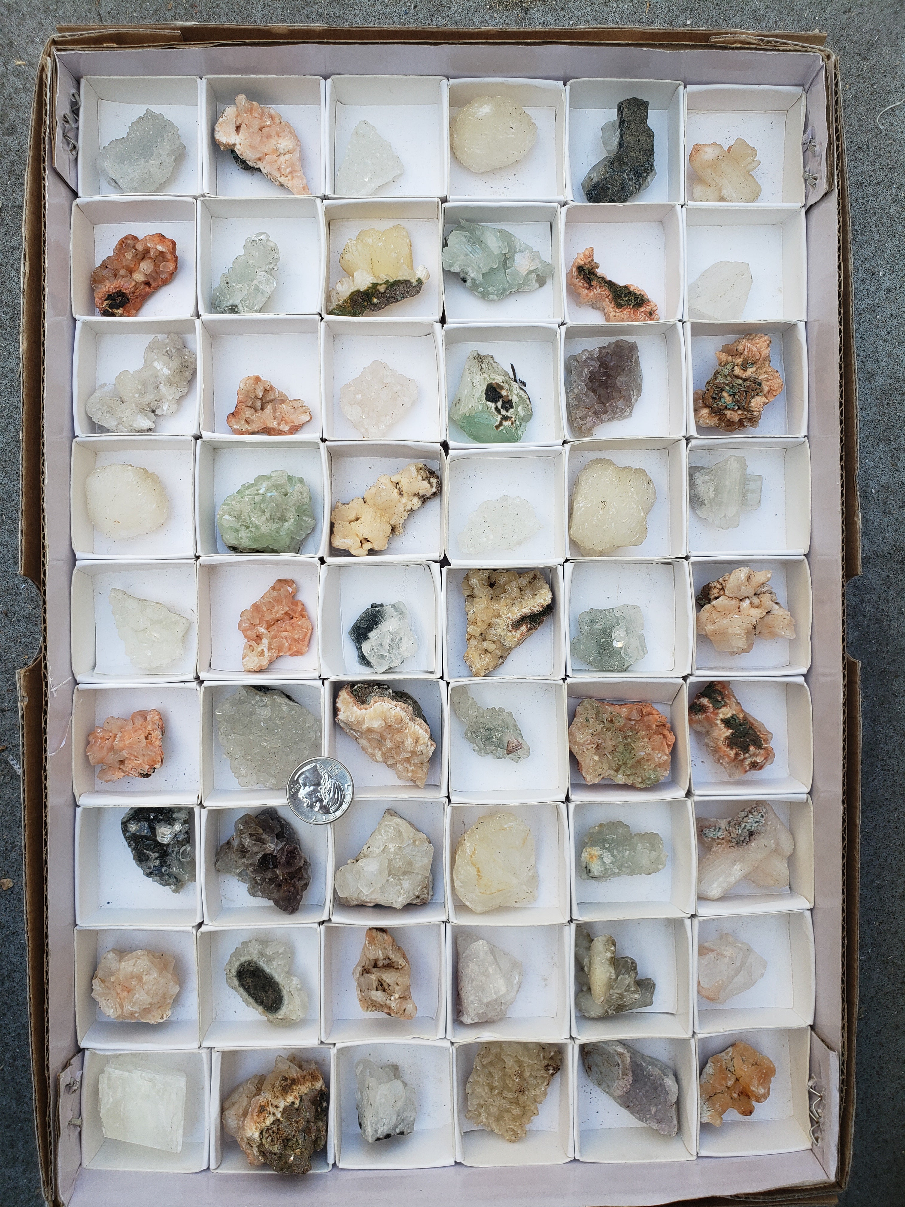 Mixed Mineral Specimen Flat From India | Wholesale