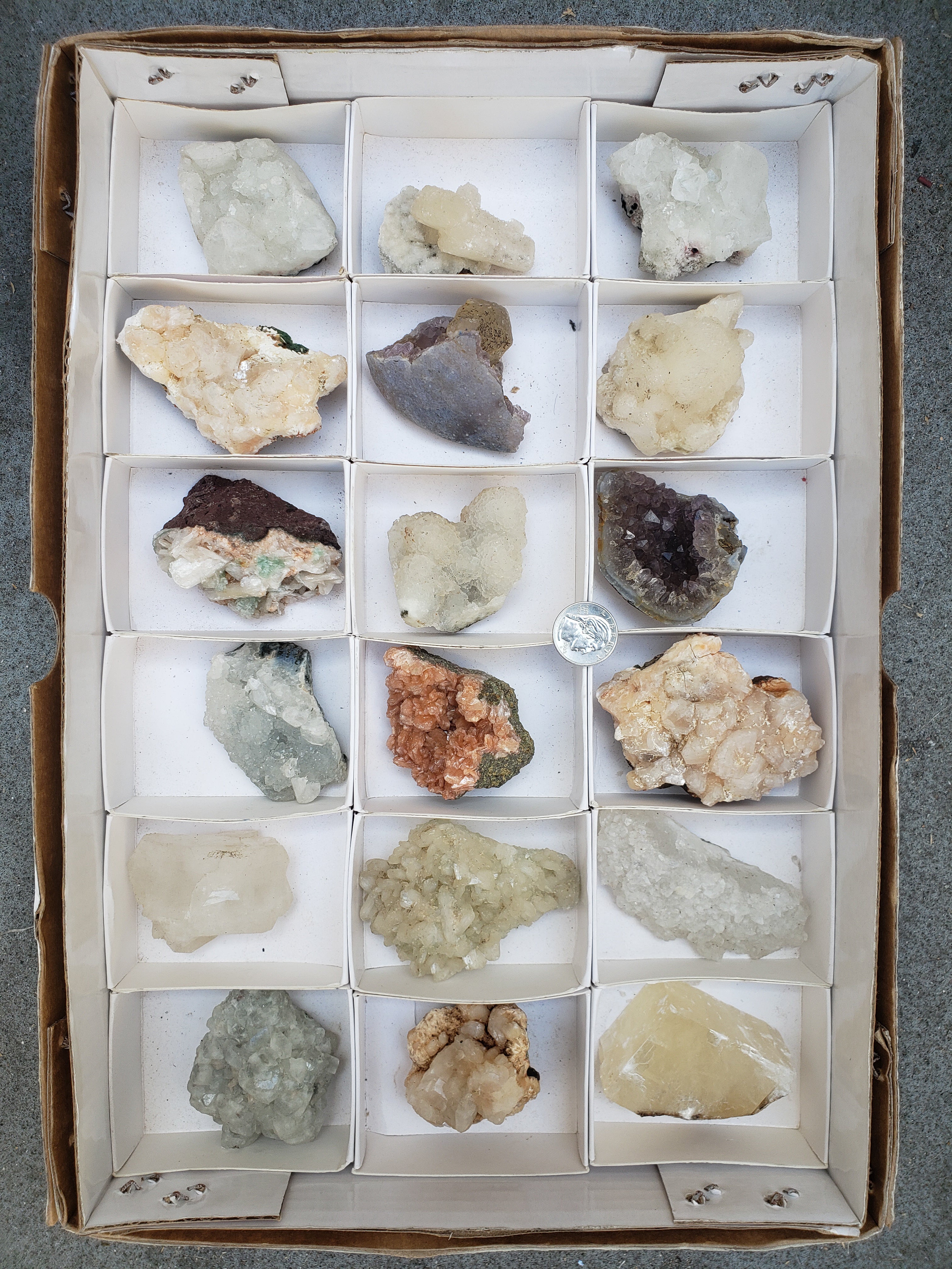 Mixed Mineral Specimen Flat From India | Wholesale